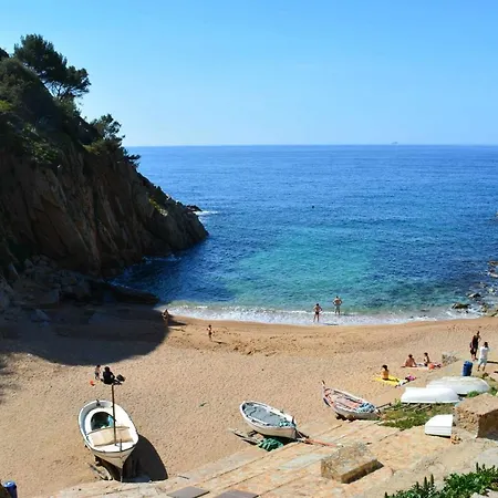 Gavines Piscina Privada Playa Santa Maria De Llorell Tossa de Mar