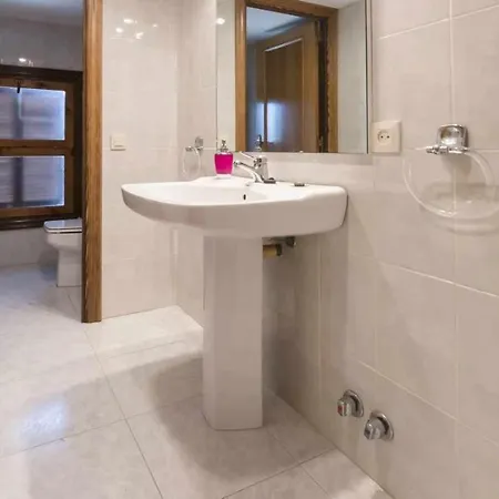 Tatil Evi Gavines Piscina Privada Playa Santa Maria De Llorell Tossa de Mar